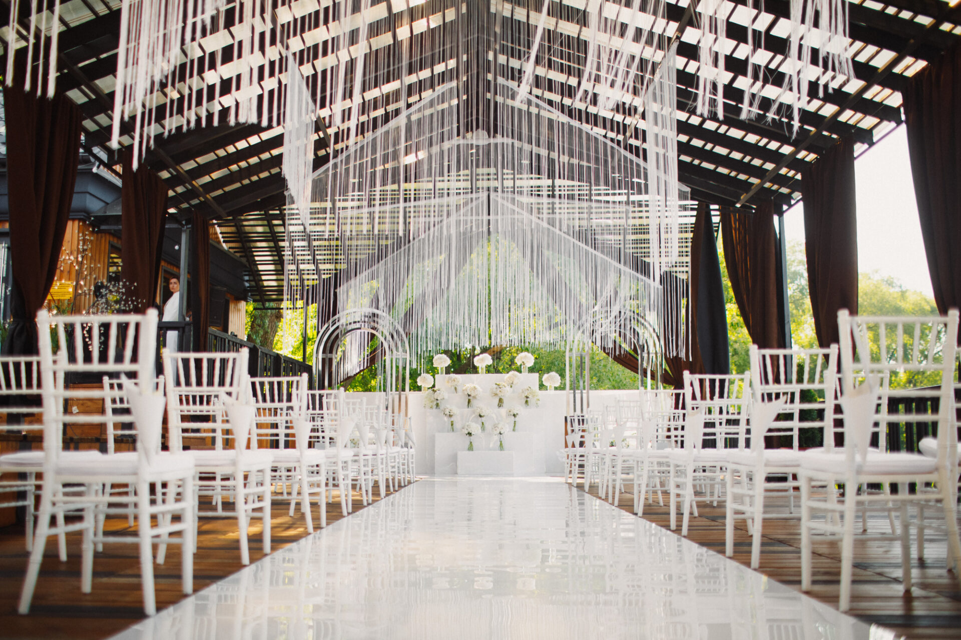 Gold Chiavari Chair Hire